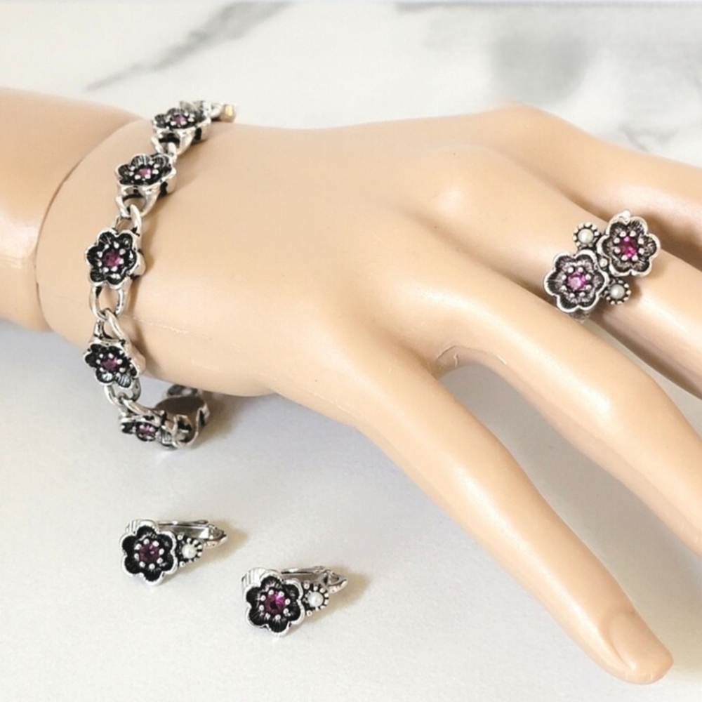 Vintage Avon Rosegay floral jewelr set, pink rhinestones, bracelet,ring, earring